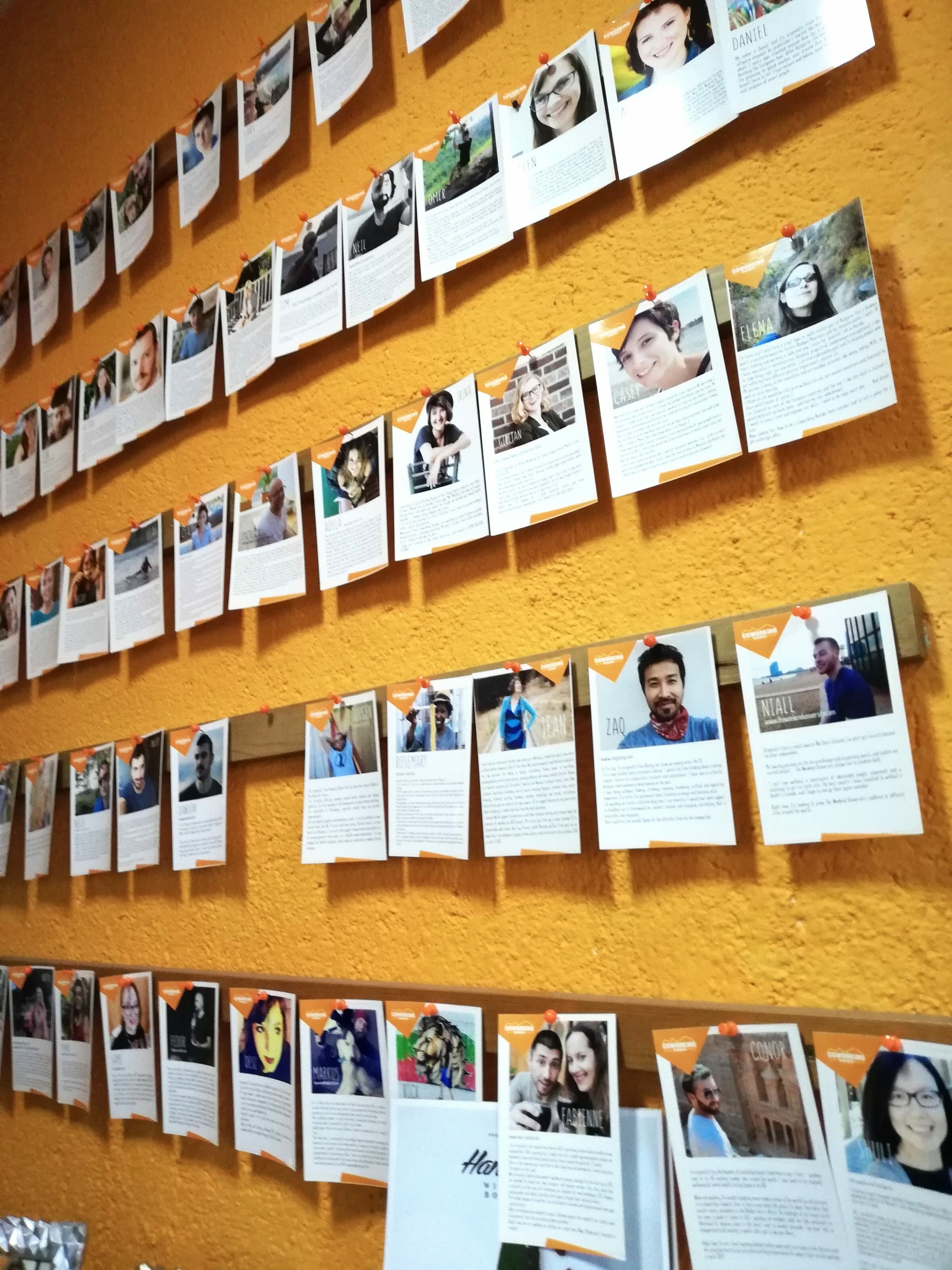 Coworking Bansko community wall - Novo Monde review
